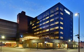 The Lismore Hotel Eau Claire - A Doubletree By Hilton